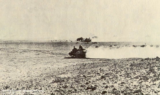 [Figure 4. Typical Movement of an Armored Unit on the Libyan Plateau.]