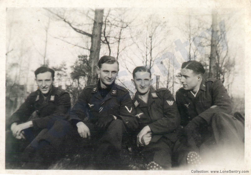 [WW2 German Luftwaffe Soldiers Photograph with Fliegerbluse and Iron Cross ribbon]
